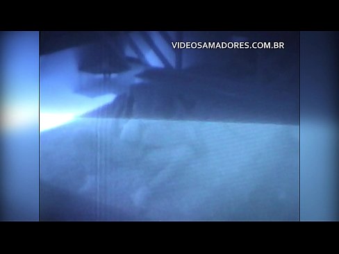 ❤️ U maritu filma a moglia chì scopa un vicinu è scopre chì hè un cornu ️❌ Video anale à co.doujin-sexy.ru ❌️