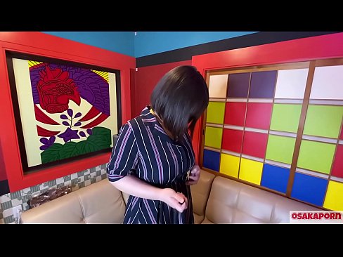 ❤️ Cutie giapponese cù grandi tette si masturba cù ghjoculi sessuali è hà un orgasmu. Ella parla in una intervista di a so cazzo sperienza. Tette enormi è figa pelosa gemendo forte. Osakaporn ️❌ Video anale à co.doujin-sexy.ru ❌️