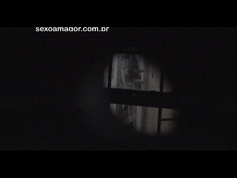 ❤️ Blondie hè videoregistrata in segretu da un voyeur di u quartieru nascostu daretu à i mattoni cavi ️❌ Video anale à co.doujin-sexy.ru ❌️